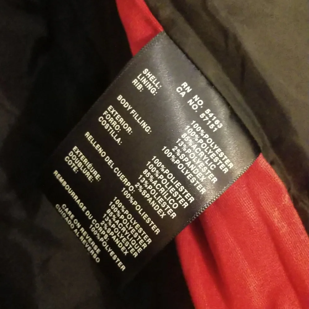 Tommy Hilfiger Puffer vest size XL - Picture 7 of 11
